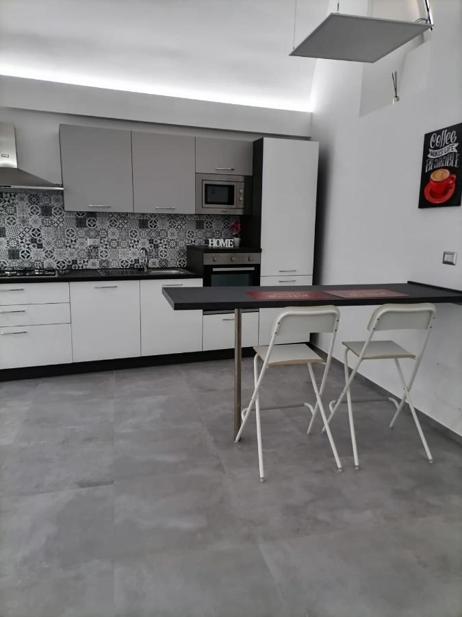 Darsena Apartments 몰페타 외부 사진